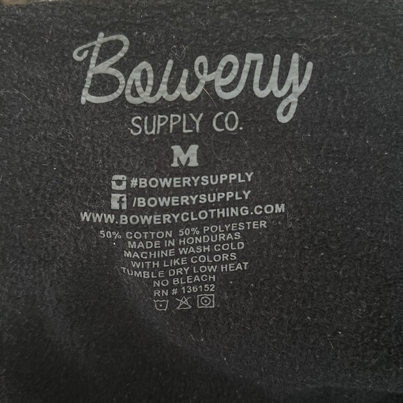 Bowery Supply Co. Tokyo Graphic Black Hooded Sweatshirt sz M - Picture 13 of 13